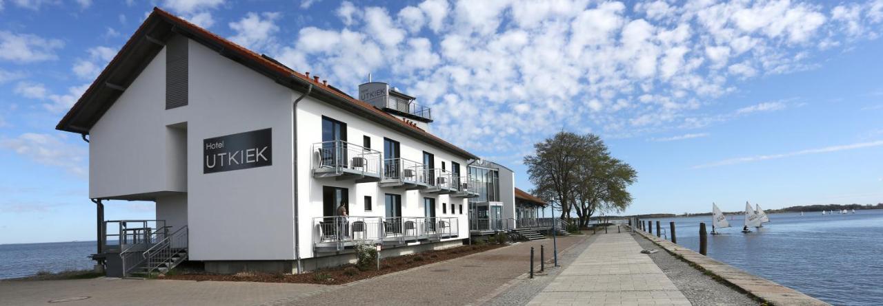 Hotel & Restaurant Utkiek Грайфсвалд Екстериор снимка